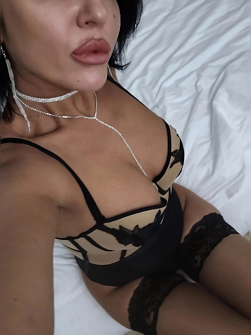 ♏️  Bonjour, messieurs!



 

 Спортивная массажистка дебютирует в интимных встречах — теперь я довожу до оргазма не только руками…...
