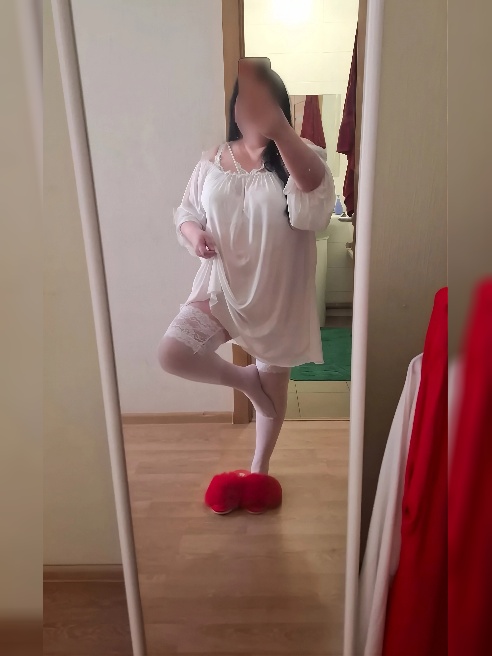 Коротко и по делу

"Красивая, ухоженная, с приятным характером. Рада интересным встречам с достойными мужчинами. Всё чётко, без лишних сл...