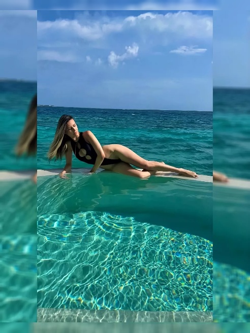 Привет! Меня зовут Ангелина👼



Всегда рада новым знакомствам ! Встречу тебя с улыбкой, в красивом белье и в чудесном настроении 💕 

Если...