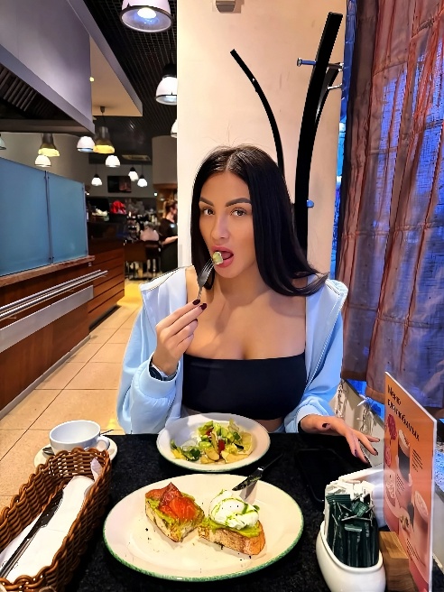 Приветики мои дорогие мужчины !!! 💃🏽



Я ещё та горячая штучка, 



люблю прыгать сверху!! 

Жду в гости , чтобы провести не забываемые...