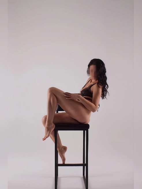Встречаюсь индивидуально))🥰🥰🥰

Уютная квартира, с парковкой нет проблем😊💋 Ухоженная, страстная, всегда хорошее настроение))❤❤❤❤

Жду Вас...