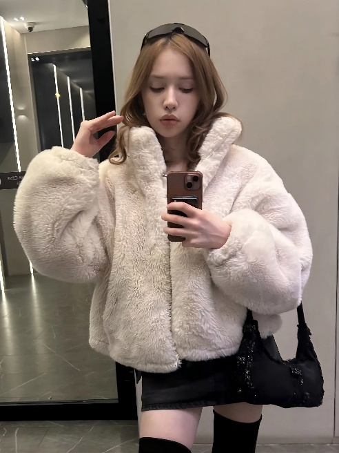 Тариф все включено 2ч за 45т. для тебя, сладкий💘



Лучше писать в Telegram, в WhatsApp сообщения приходят с задержкой



Миниатюрная сма...