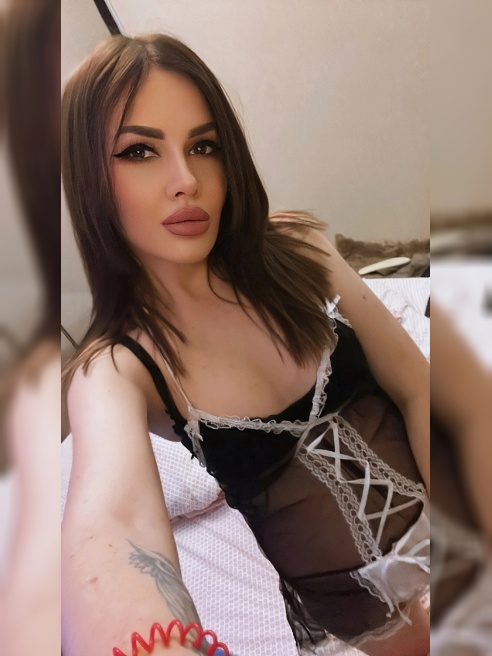 Обожаю страстный , незабываемый секс)💜💜💜💜красивое сексуальные белье и мое настроение добавит красок к нашей встрече💜💜💜

Обожаю страстных...