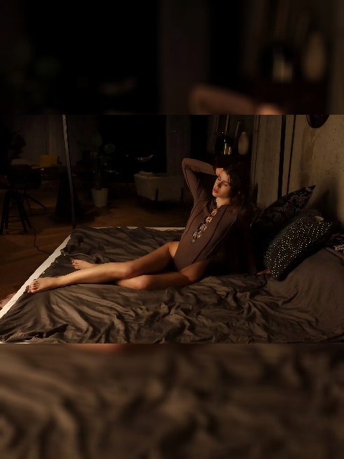 Мужчины привет😘😉😋, я молодая, страстная инди,приглашаю вас в гости в свою уютную квартиру.Одна, никаких подруг, соседей и прочей чепухи,... Мужчины привет😘😉😋, я молодая, страстная инди,приглашаю вас в гости в свою уютную квартиру.Одна, никаких подруг, соседей и прочей чепухи,...