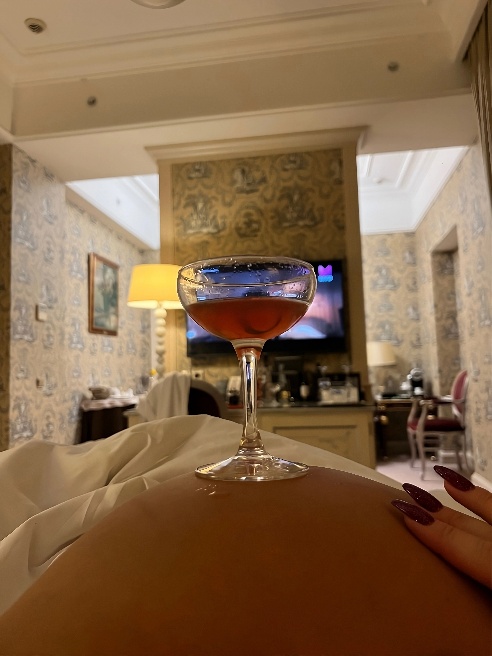 Главная достопримечательность Москвы это Я и моя царская попка;) 🤪 Свидание с безумно сексуальной голубоглазой кошечкой)💎💎Большая коллек... Главная достопримечательность Москвы это Я и моя царская попка;) 🤪 Свидание с безумно сексуальной голубоглазой кошечкой)💎💎Большая коллек...
