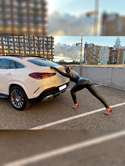Главная достопримечательность Москвы это Я и моя царская попка;) 🤪 Свидание с безумно сексуальной голубоглазой кошечкой)💎💎Большая коллек... Главная достопримечательность Москвы это Я и моя царская попка;) 🤪 Свидание с безумно сексуальной голубоглазой кошечкой)💎💎Большая коллек...