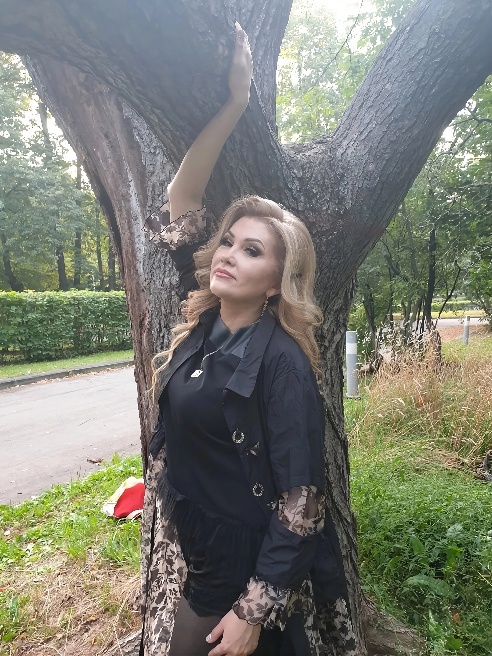 ИНДИвидуально!!!!!! (удобно с 10ч до 3ч утра) Приглашу в гости в шикарный  загородный дом- 15км по Симферопольке от МКАД, парковка под на...