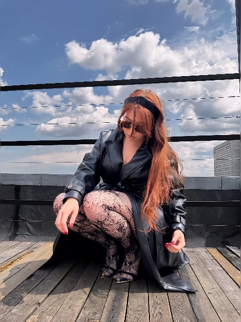 Моя сочнейшая 🍑попка🍑 и упругие ⚡сисечки⚡так и рвутся в твои сильные, мужские руки❤ 

Я очень хочу внимания, обнимашек и тебя!!!💦💦💦