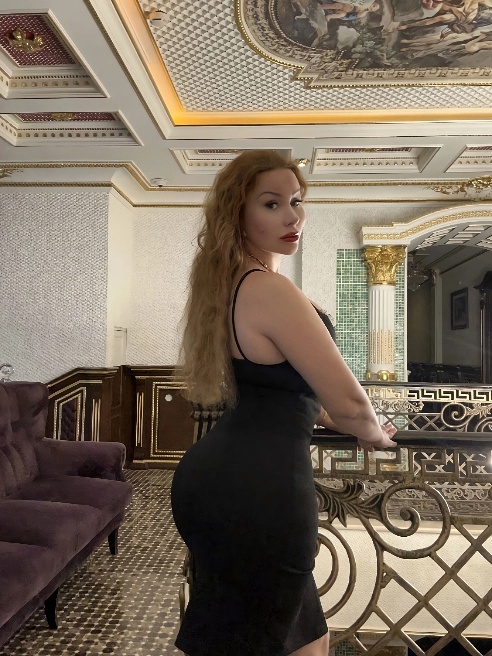 Открыта для длительных взаимовыгодных отношений GFE  

Встречаюсь исключительно под прекрасное настроение и при ментальном возбуждении:-...