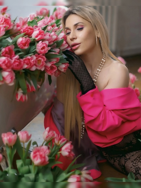 Соскучилась по вкусному и страстному 😈💋🍓💦👅

Удовольствию во всех его проявлениях.

Ухоженная и узенькая 🥰

Гибкая и активная, без фотошоп...
