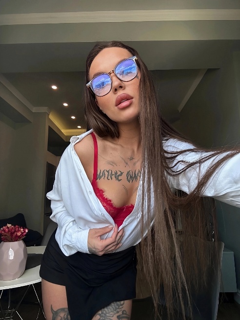 Яркая и сексуальная кошечка приглашает на незабываемое свидание! ❤





знаю как удовлетворить даже самого капризного 😎

❤

Вкусные...