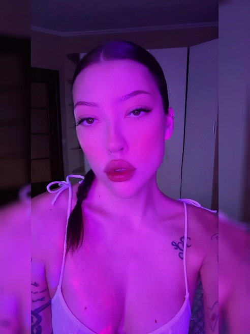 Люблю щедрых мужчин и разнообразие 🍓

Со мной как с любовницей 💋💋💋

Любвеобильная кошечка 💦😘

Живу одна , инди, без подруг . На звонки от...
