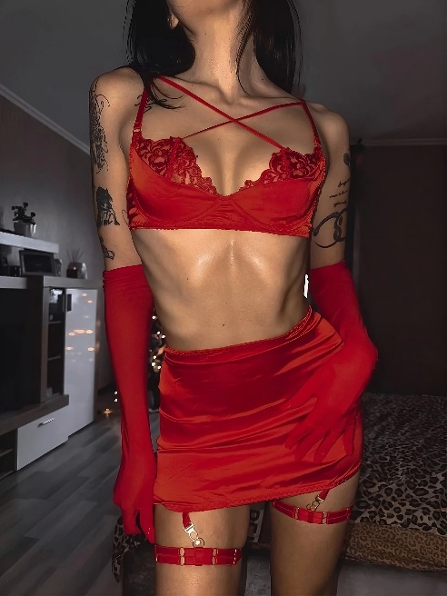 Люблю щедрых мужчин и разнообразие 🍓

Со мной как с любовницей 💋💋💋

Любвеобильная кошечка 💦😘

Живу одна , инди, без подруг . На звонки от...