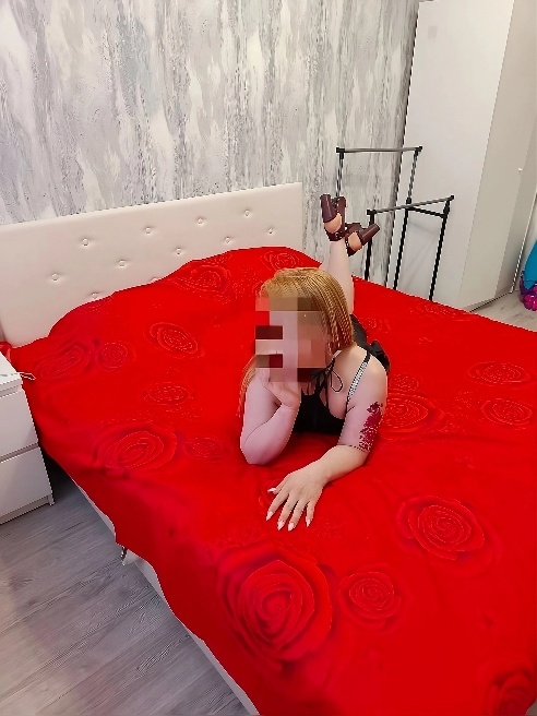 Я украду тебя из реального мира в мир сексуальных фантазий! Я буду трогать твоё тело, и от одного моего прикосновения ты будешь трепетать...