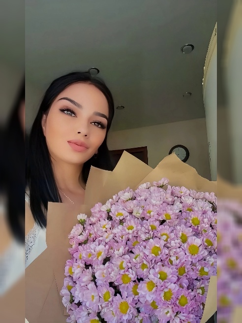 Приветик я вернулась) Мои сексуальные фантазии зашкаливают😍 Хочу дарить и получать максимальное удовольствие. Моя киска ждёт самого лучше...