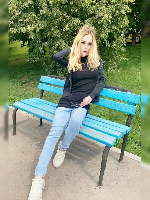 Яркая, сексуальная леди с сюрпризом🍆!Для настоящих ценителей данного формата встреч) блонди-кошечка!💋

Хочешь попробовать натуральный,эр...