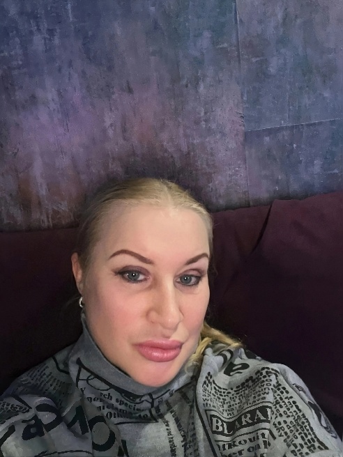 Здравствуйте Господа!

Кто не мечтал  о Мамочке Стифлера?У Вас предоставилась неплохая возможность сделать  это все здесь и сейчас!Встре...