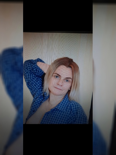 Приветик!Я симпатичная,Замужняя девушка.Встречусь в вашем тонированном авто!Обсуждается встреча в отеле. На моей территории!Строго в днев...