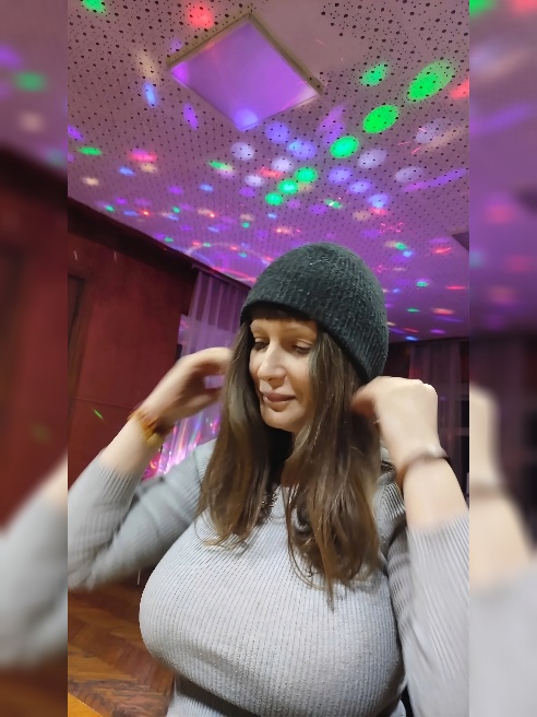 Порноактриса в прошлом.

Milf Tits."Мама Стифлера"

Для перезагрузки души,ума и тела.Ну,что поиграем ?

Для душевного,горячего общения.По...