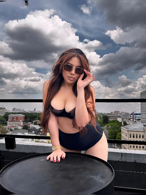 Так хочется мужского внимания🥺🥺🩷

Я уже вся мокренькая…💦💦💦

Как на счет поставить меня на коленочки и заставить ублажать твой сладкий 🍌?)...