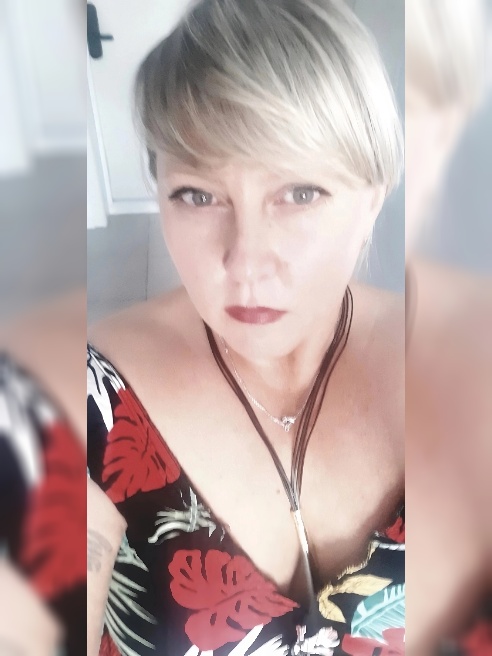 Женщина должна получать от мужчины внимание, подарки, удовольствия. Гостеприимная, общительная,всегда в хорошем настроении!Выслушаю если...