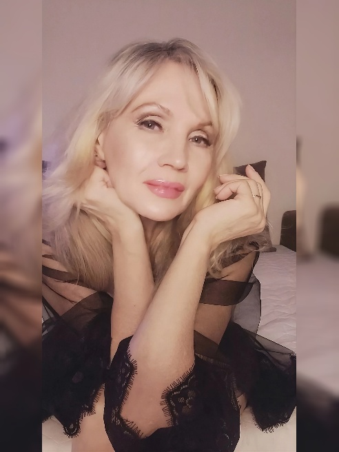 Индивидуалка и во всем индивидуальна!Обожаю добрых и щедрых мужчин!!!Очень люблю,то чем занимаюсь💋,со мной вам будет некогда скучать!Свеж...