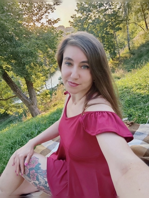 Новая съёмка, фото мои!  

  Люблю новые знакомства с мужчинами! Обожаю хороший страстный трах.... Очень нравится когда ласкают мою пу...