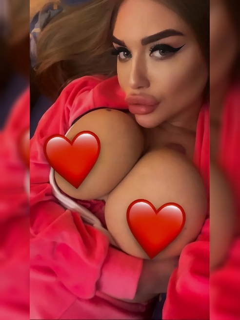 Привет сладкий💋Я - эффектная шатенка с сочными формами🔥Обожаю секс и все что с ним связано!!!Нравится подчиняться сильным и властным мужч... Привет сладкий💋Я - эффектная шатенка с сочными формами🔥Обожаю секс и все что с ним связано!!!Нравится подчиняться сильным и властным мужч...