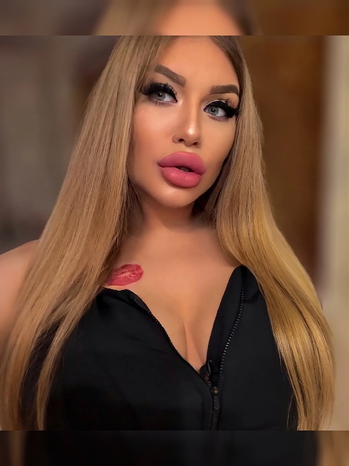 Привет сладкий💋Я - эффектная шатенка с сочными формами🔥Обожаю секс и все что с ним связано!!!Нравится подчиняться сильным и властным мужч... Привет сладкий💋Я - эффектная шатенка с сочными формами🔥Обожаю секс и все что с ним связано!!!Нравится подчиняться сильным и властным мужч...