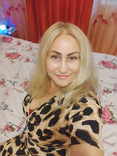 Люблю порядочных мужчин и секс,позитивна,добра,умна,взаимна,расслаблю на все 100% В нетрезвом состоянии не принимаю,если не беру трубку,з...