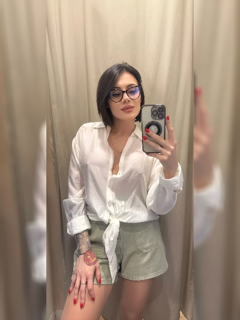 Уважаемые мужчины!) Меня зовут Алина, и я буду рада встретиться с Вами для интересного общения и жаркого секса!) Обожаю отдых в легкой, н... Уважаемые мужчины!) Меня зовут Алина, и я буду рада встретиться с Вами для интересного общения и жаркого секса!) Обожаю отдых в легкой, н...