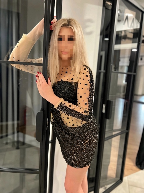Привет😏 удивлена, что мы с тобой еще не знакомы)) Я молодая, привлекательная и - что самое главное! - обожаю дарить удовольствие (у меня...