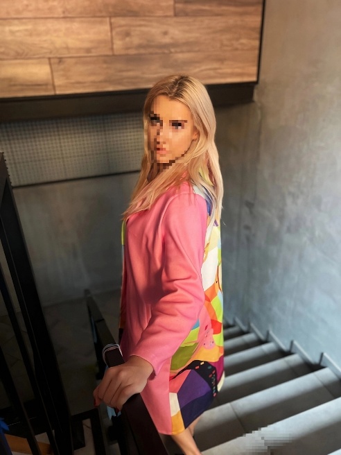 Привет😏 удивлена, что мы с тобой еще не знакомы)) Я молодая, привлекательная и - что самое главное! - обожаю дарить удовольствие (у меня...
