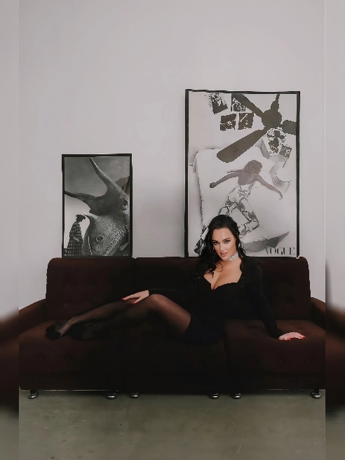 Здесь про роскошь и комфорт

Убедись в этом лично…
			
				var txtTop = document.getElementById('txt_top'),
				txtTopI = txtTop.children...