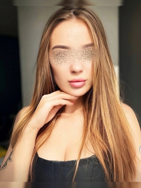 Чувственна и старательна. Завожусь быстро, так как обожаю секс, кончаю очень бурно)

При встрече чай, кофе, не предлагаю😅 так как мой дев...