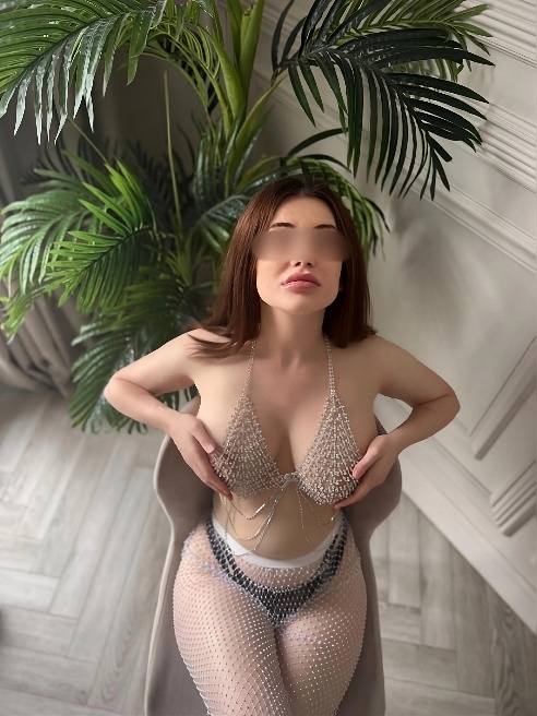 ❄Нежная сосалочка❄ 💋Приеду на чудесный отсос💋 💦Также со мной всегда моя мокрая киска💦

❤Подарю ласку и нежность💖

