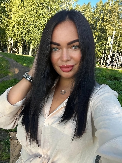 ⚜Привет, меня зовут Алина!⚜
Я милая и нежная🥰🥰внутри скрывается страстная яркая и раскрепощенная натура🔥🔥
Встречусь с мужчинами, кото... ⚜Привет, меня зовут Алина!⚜
Я милая и нежная🥰🥰внутри скрывается страстная яркая и раскрепощенная натура🔥🔥
Встречусь с мужчинами, кото...