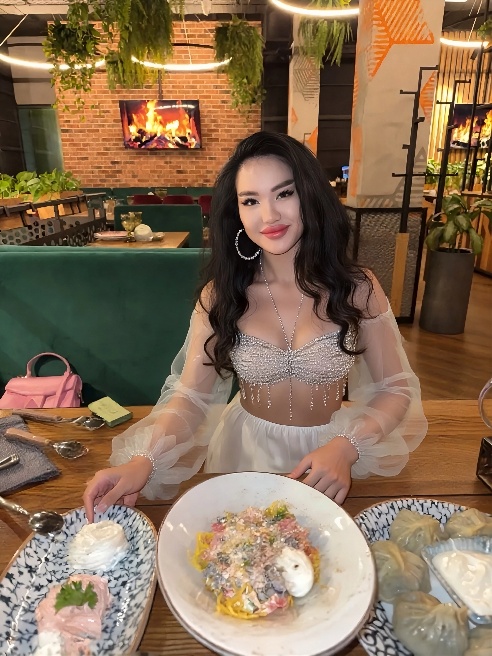 Красивая Азиатка ) жду тебя в гости или приеду сама ❤