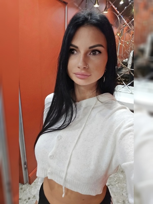 Подлинная смесь изобилия и раскованности - я точно знаю, как сделать так, чтобы вы наслаждались незабываемым времяпрепровождением со мной...