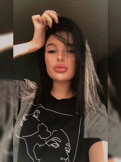 Приветик 🍇

Меня зовут Яна , я милая девушка с красивой фигурой 🍒

Впервые размещаюсь на этом сайте 🌶

МБР уже входит в часик!!