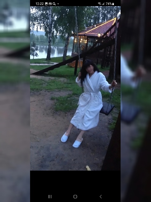 Люблю секс и получаю от этого удовольствие! Очень люблю умелый язычок  кончаю от кунни.

Стараюсь доставить миллион положительных эмоций...