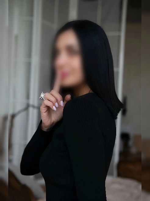 Привет, я Инна! ❤

Твоя идеальная любовница💋

Готова воплотить все твои фантазии.

Люблю секс и обожаю долгий минет ,готова делать его...