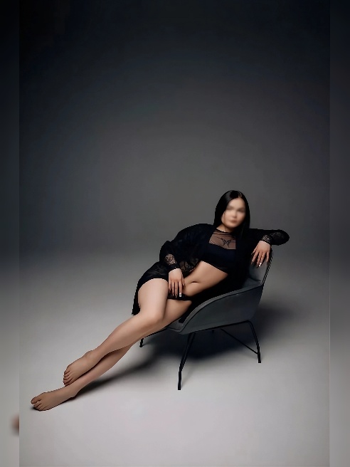Я хочу , чтобы твой жар соприкоснулся с моим , чтобы страсть между нами достигла своего пика😍😍😍❤️❤️❤️
			
				var txtTop = document.getEl...