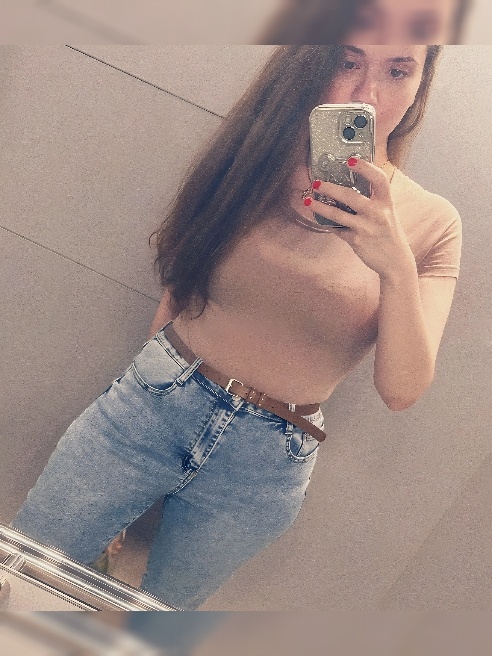 Фоты без ретуши!) предлагаю взаимовыгодную встречу😍

С удовольствием приглашу к себе, в уютную квартиру, без подруг, где будем только ты...