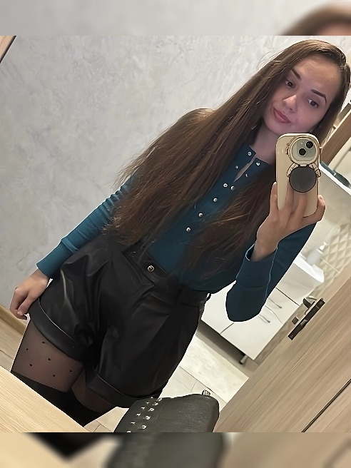 Фоты без ретуши!) предлагаю взаимовыгодную встречу😍

С удовольствием приглашу к себе, в уютную квартиру, без подруг, где будем только ты...
