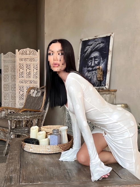 Приветствую 💋

Меня зовут Дарья 👩🏻

Я красивая, женственная, стройная, ухоженная милашка

Люблю страстный, чувственный …🫦



