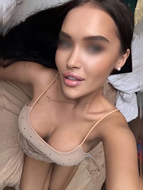 ❤ Привет, я Ася! 🌟 



Утончённая, страстная и нежная, я воплощу твои самые смелые фантазии. Со мной каждый миг станет особенным.