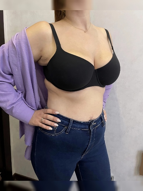 💋 Привет дорогой мой мужчина ! 😉 Я та девушка, которая дарит тепло и ласку , а так же бурю эмоций и страстный ….💋

