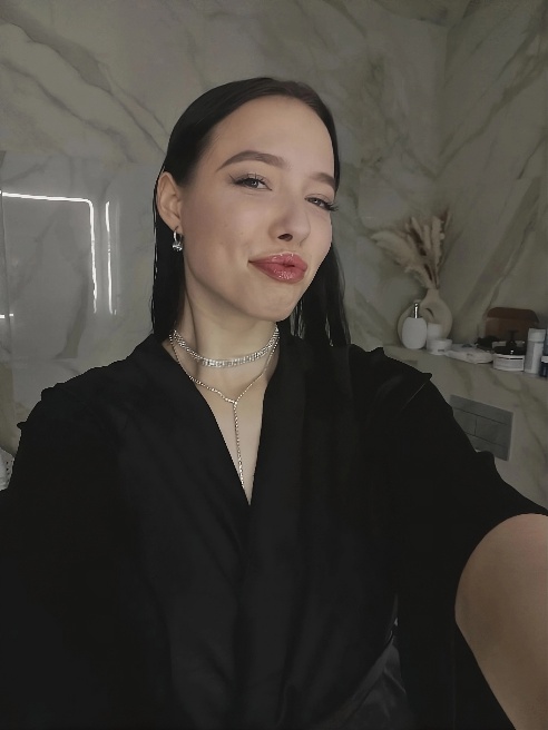 Привет 👋🏻 

Я твоя девушка на час, на ночь или на сколько тебе захочется. 🥰

Я очень жизнерадостная и веселая, готова подарить тебе нем...