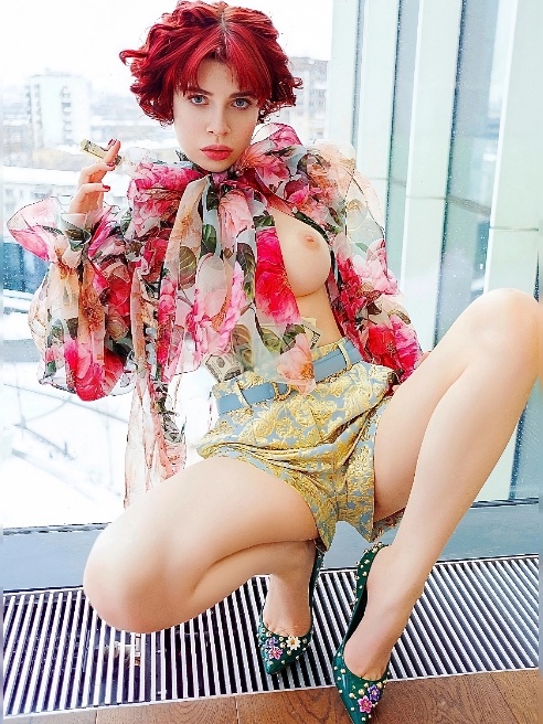 На связи 24/7🤗 ❤Привет я тигренок 🍓Все фотки мои и реальные .Приглашаю к себе или приеду к тебе 🍓🩷

Больше моих фото и видео в моем канал...